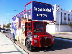 bus vinilado para publicidad